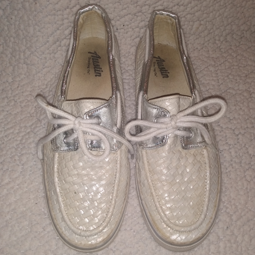 Austin trading Co. Shoes